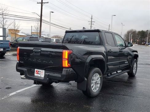 New 2026 Toyota Tacoma SR5 image 4