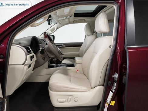 Used 2019 Lexus GX 460 Premium w/ Premium Package AWD/4WD image 9