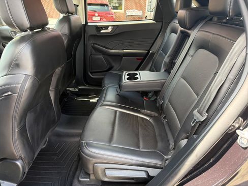 Used 2022 Ford Escape SEL FWD image 26