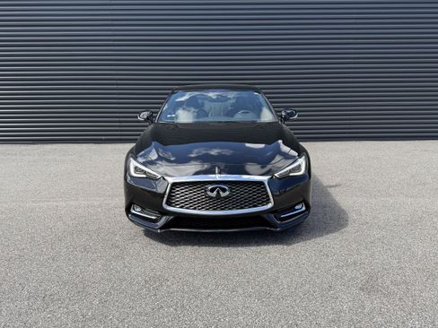 Used 2018 INFINITI Q60 3.0t Luxe w/ Sensory Package 3.0T Luxe image 6