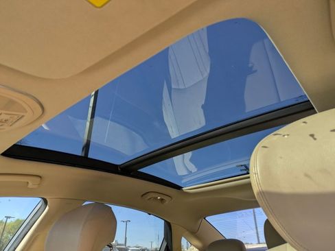 Used 2016 Hyundai Genesis 3.8 w/ Option Group 02 image 13