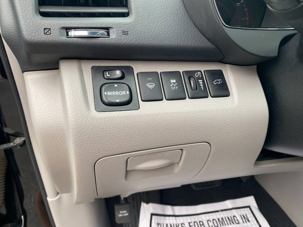Used 2013 Toyota Highlander SE AWD/4WD image 20