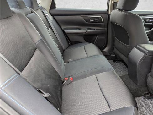Used 2017 Nissan Altima 2.5 SR image 29