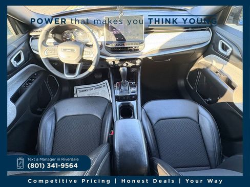 Used 2024 Jeep Compass Latitude image 13