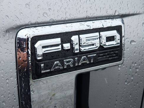 New 2025 Ford F150 Lariat w/ Equipment Group 502A High image 18