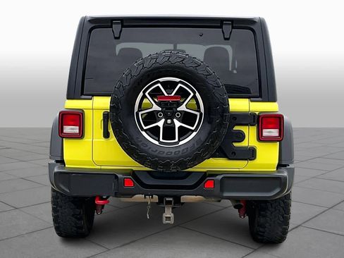 Used 2023 Jeep Wrangler Rubicon w/ Cold Weather Group image 5