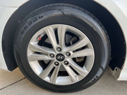 Used 2014 Hyundai Sonata GLS w/ Popular Equipment Group 2 FWD image 25