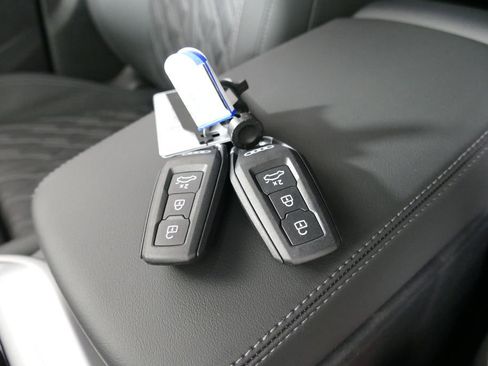 New 2026 Audi SQ5 Premium Plus image 19