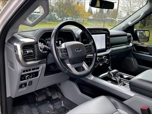 Used 2023 Ford F150 Lariat image 19