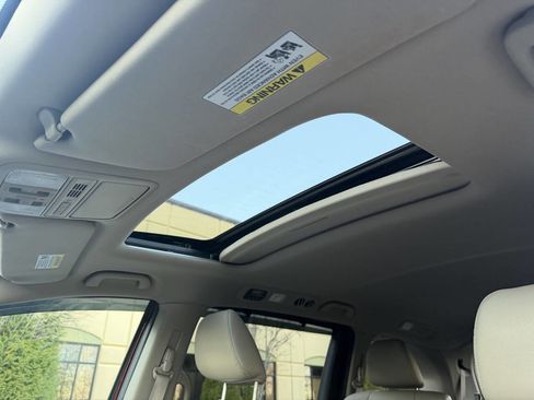 Used 2016 Honda Odyssey EX-L image 36