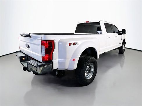 Used 2019 Ford F350 Lariat w/ Lariat Ultimate Package image 8