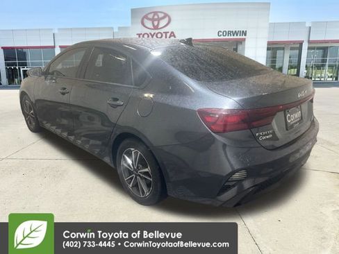 Used 2024 Kia Forte LXS FWD image 3