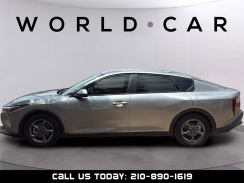 Used 2025 Kia K4 FWD image 12