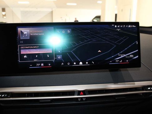 Certified 2025 BMW iX xDrive50 image 20