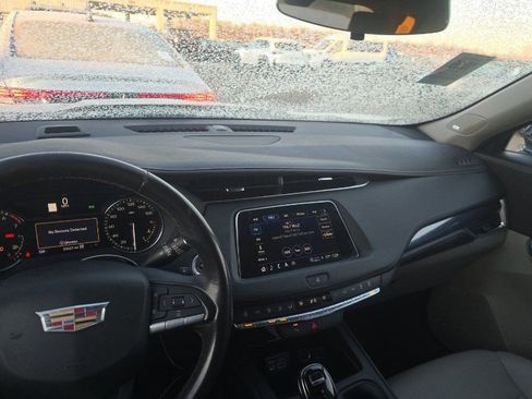Used 2023 Cadillac XT4 Luxury image 11