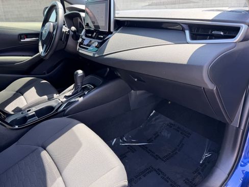 Used 2023 Toyota Corolla SE w/ Carpet Mat Package (TMS) FWD image 10