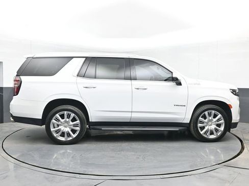 Used 2022 Chevrolet Tahoe High Country image 15