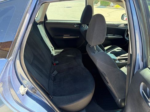 Used 2011 Subaru Impreza 2.5i Premium w/ PWR Moonroof Value Pkg AWD/4WD image 7