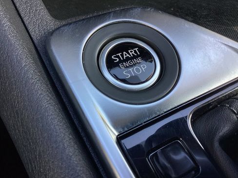 Used 2024 Nissan Sentra SV FWD image 17
