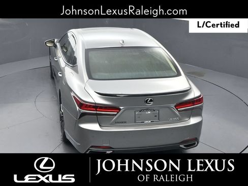 Used 2020 Lexus LS 500 w/ Interior Upgrade Package RWD image 26