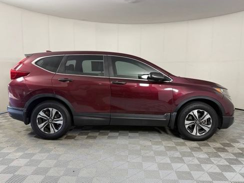 Used 2017 Honda CR-V LX image 9