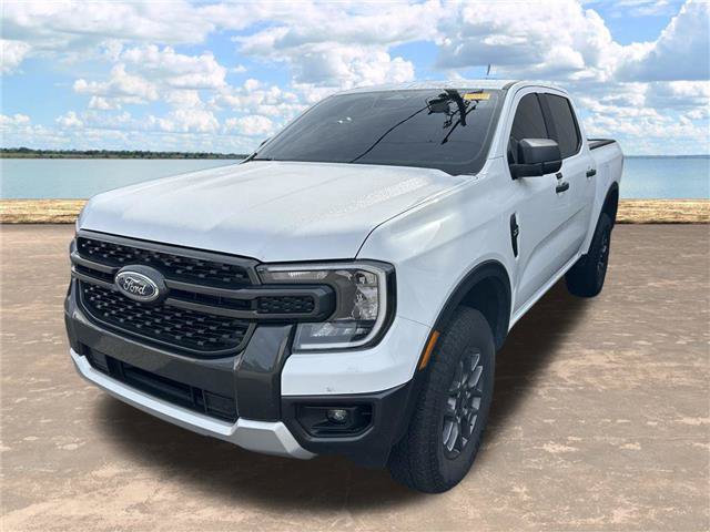Certified 2025 Ford Ranger XLT w/ FX4 Off-Road Package AWD/4WD image 4