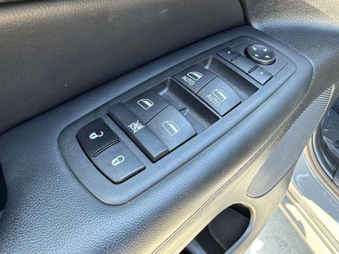 Used 2022 Jeep Grand Cherokee Laredo X RWD image 20