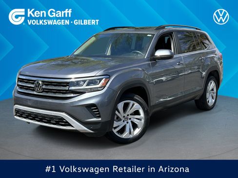 Used 2023 Volkswagen Atlas SE w/ Panoramic Sunroof Package FWD image 1