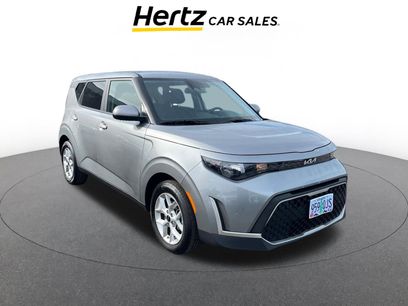 Used 2025 Kia Soul LX w/ LX Technology Package
