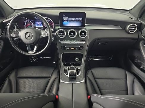 Used 2017 Mercedes-Benz GLC 300 4MATIC image 29