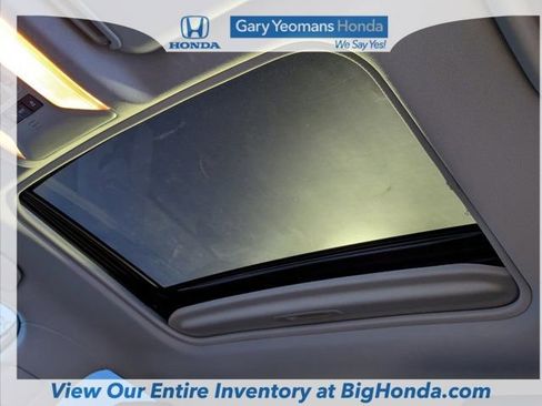 Used 2021 Toyota RAV4 XLE image 24