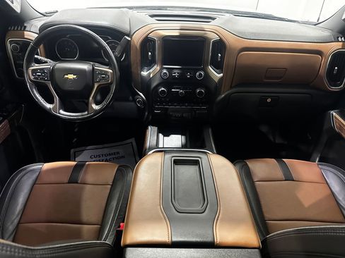 Used 2019 Chevrolet Silverado 1500 High Country image 31