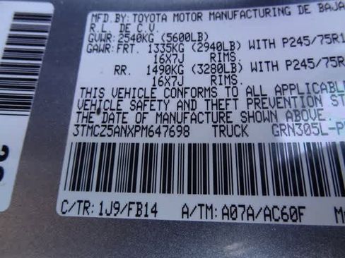 Used 2023 Toyota Tacoma SR image 33