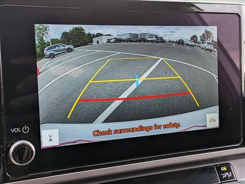Certified 2025 Toyota Camry LE FWD image 13