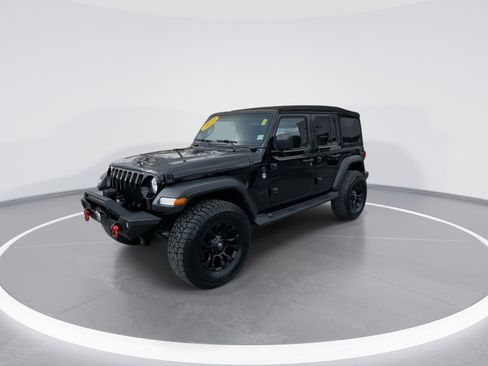 Used 2023 Jeep Wrangler Sport S image 9