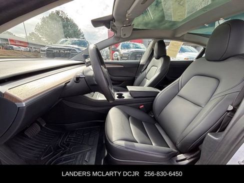 Used 2023 Tesla Model 3 Standard Range image 21