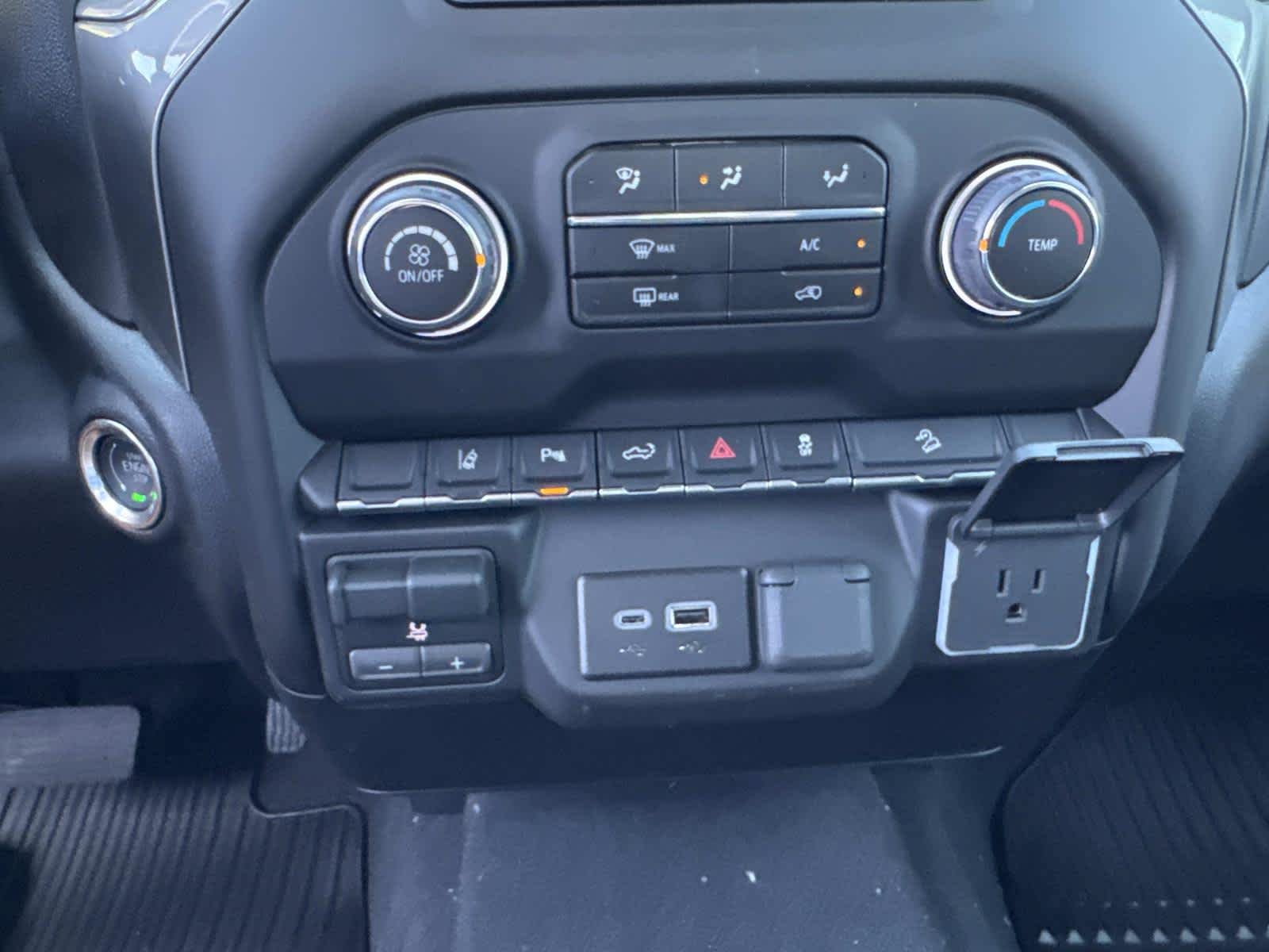 New 2026 Chevrolet Silverado 2500 Custom w/ Custom Value Package AWD/4WD image 15