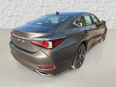 New 2025 Lexus ES 350 w/ Premium Package image 3