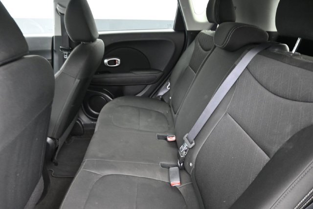 Used 2015 Kia Soul FWD image 18