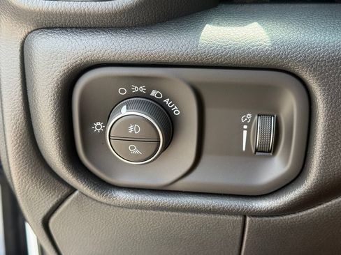 New 2026 RAM 3500 Tradesman AWD/4WD image 19