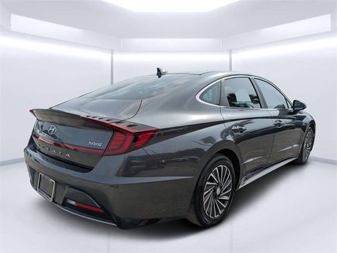 Used 2023 Hyundai Sonata SEL image 3