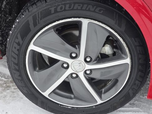 Certified 2020 Honda HR-V Touring image 16