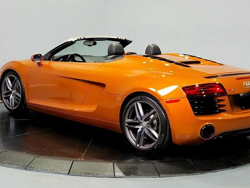 Used 2015 Audi R8 V8 w/ Full Leather Package AWD/4WD image 9