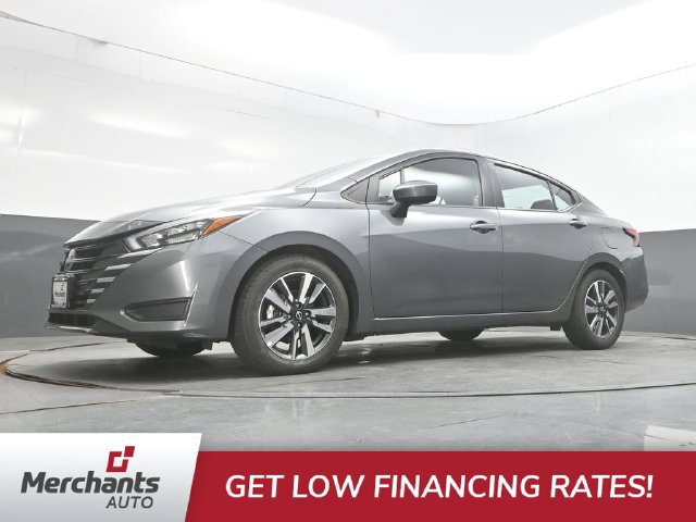 Used 2025 Nissan Versa SV FWD image 27