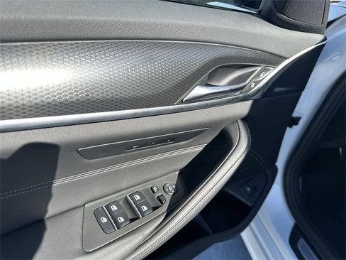 Used 2023 BMW 530i 530i w/ M Sport Package image 15