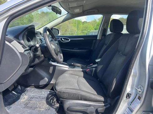 Used 2016 Nissan Sentra SR w/ Protection Package image 10