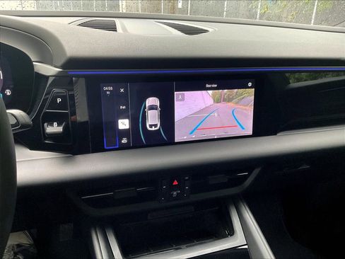 Certified 2024 Porsche Macan 4 Electric image 26