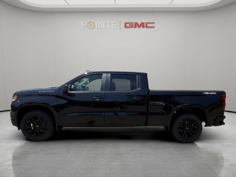 Used 2023 Chevrolet Silverado 1500 RST AWD/4WD image 6
