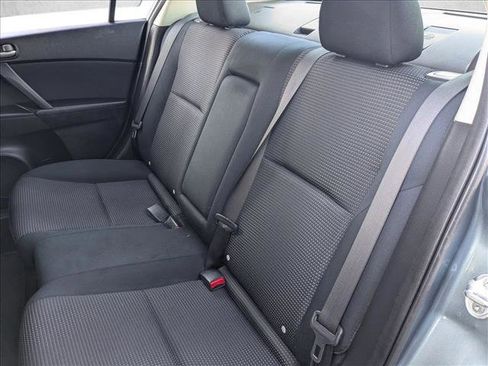 Used 2013 MAZDA MAZDA3 i Touring image 16