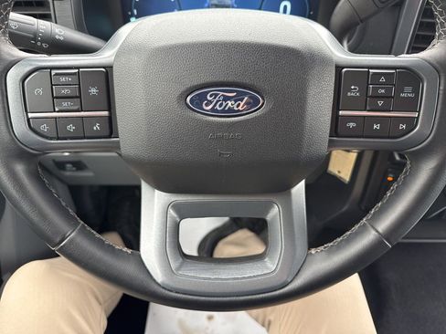 Used 2024 Ford F150 XLT image 14